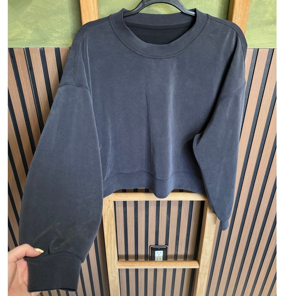 Lululemon Softstreme Perfectly Oversized Cropped Crew Sweatshirt Black Size 8 - Picture 4 of 11